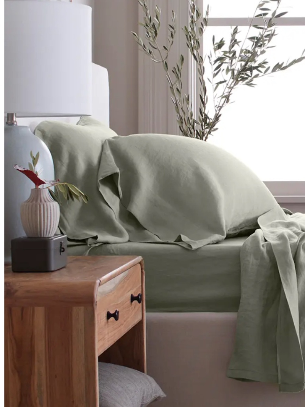 Quince European Linen Pillowcase Pair Standard Willowleaf Green 2 NWOT